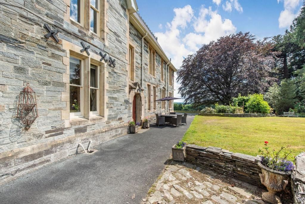 Additional image 63 of 9 bed property for saleGlanolmarch Mansion, Llechryd, Cardigan SA43