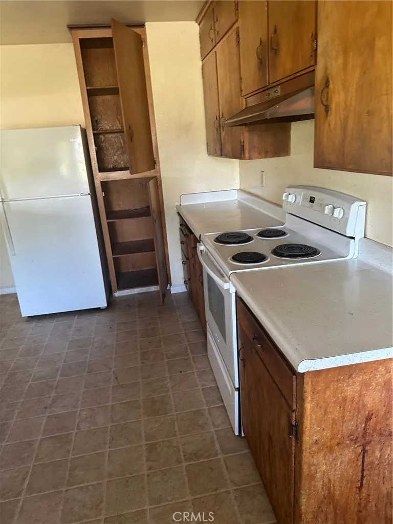 Additional image 19 of 490 Martin Street, Lakeport, CA 95453