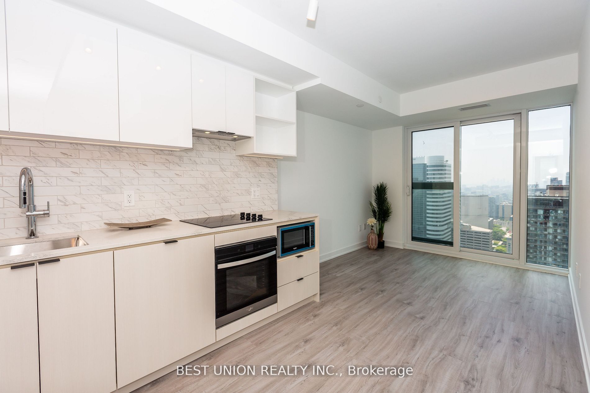 Additional image 4 of 4816-252 Church Street E, Toronto, ON, M5B 1Z2