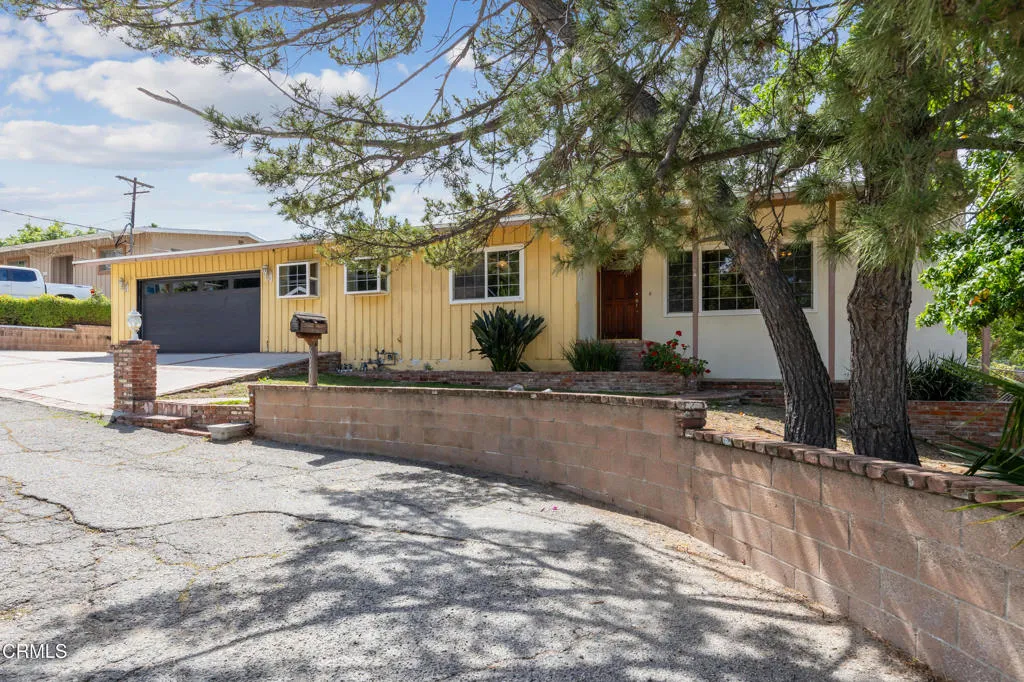 Additional image 3 of 6940 Bellclaire Street, Tujunga, CA 91042