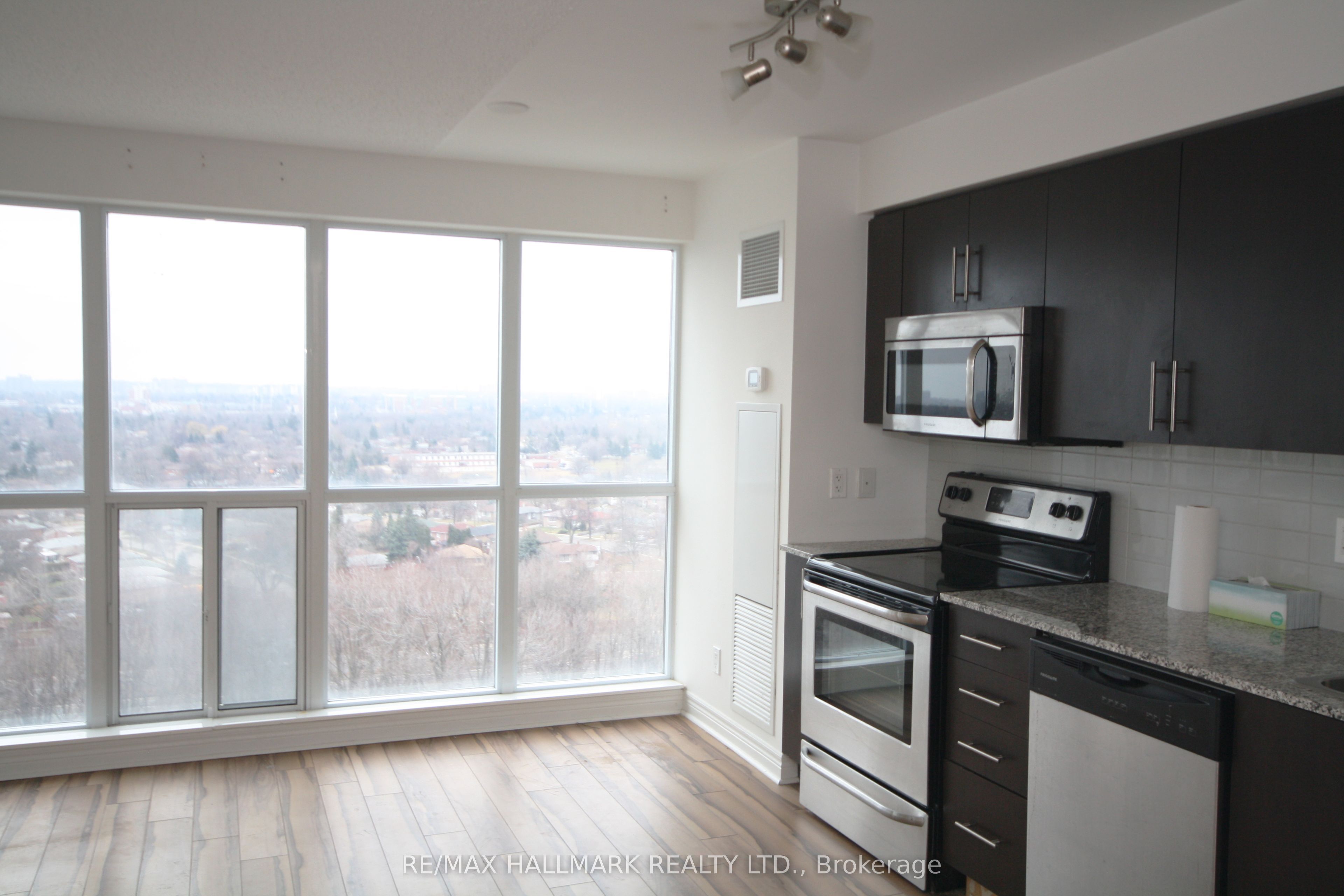 Additional image 3 of 1710-50 Town Centre Court, Toronto, ON, M1P 0A9