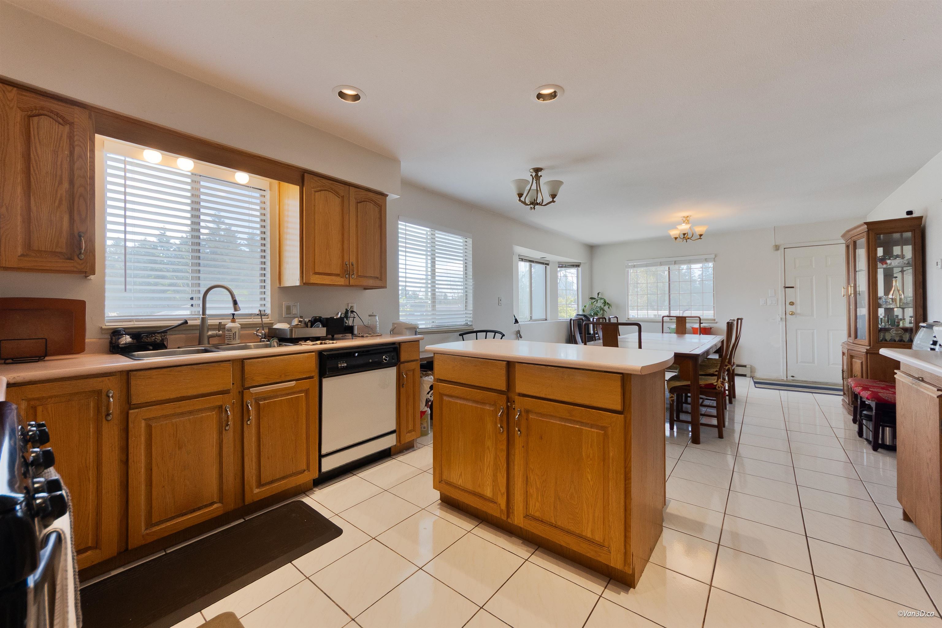 Additional image 6 of 4355 Macdonald Avenue, Burnaby, BC, V5G 2Z8