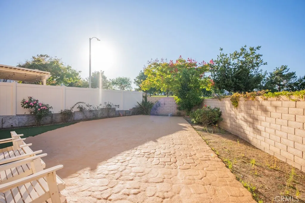 Additional image 75 of 27117 Eden Court, Newhall, CA 91350