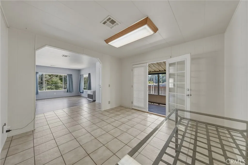 Additional image 91 of 3393 5th St, Clearlake, CA 95422