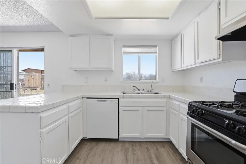 Additional image 13 of 9837 E Avenue R10, Littlerock, CA 93543