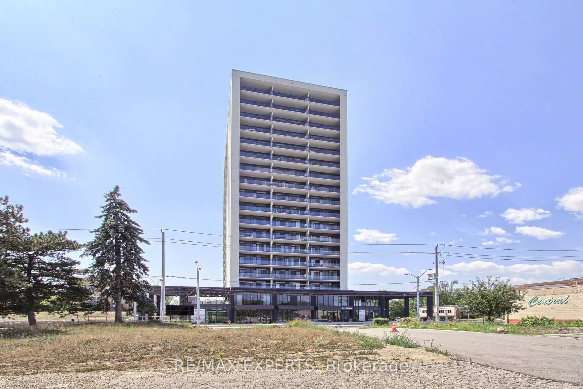 103-741 King Street, Kitchener, ON, N2G 0E9