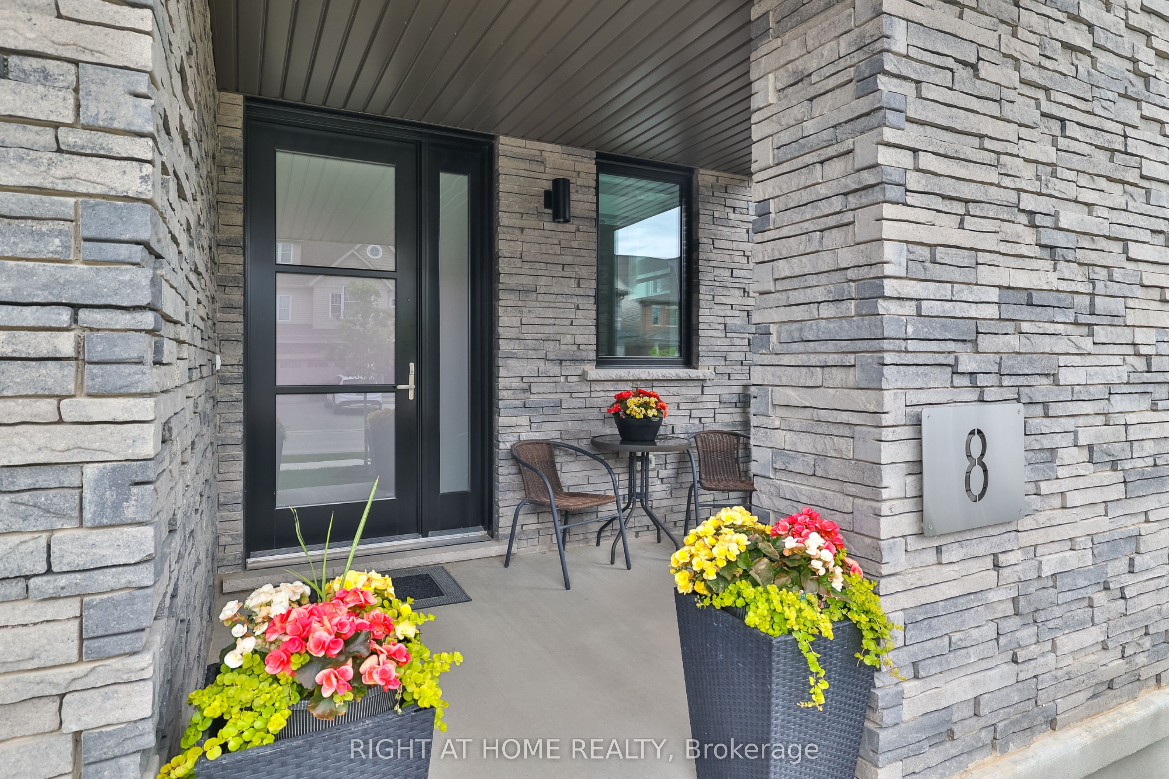 Additional image 2 of 8 Ryder Avenue, Guelph, ON, N1G 4V5