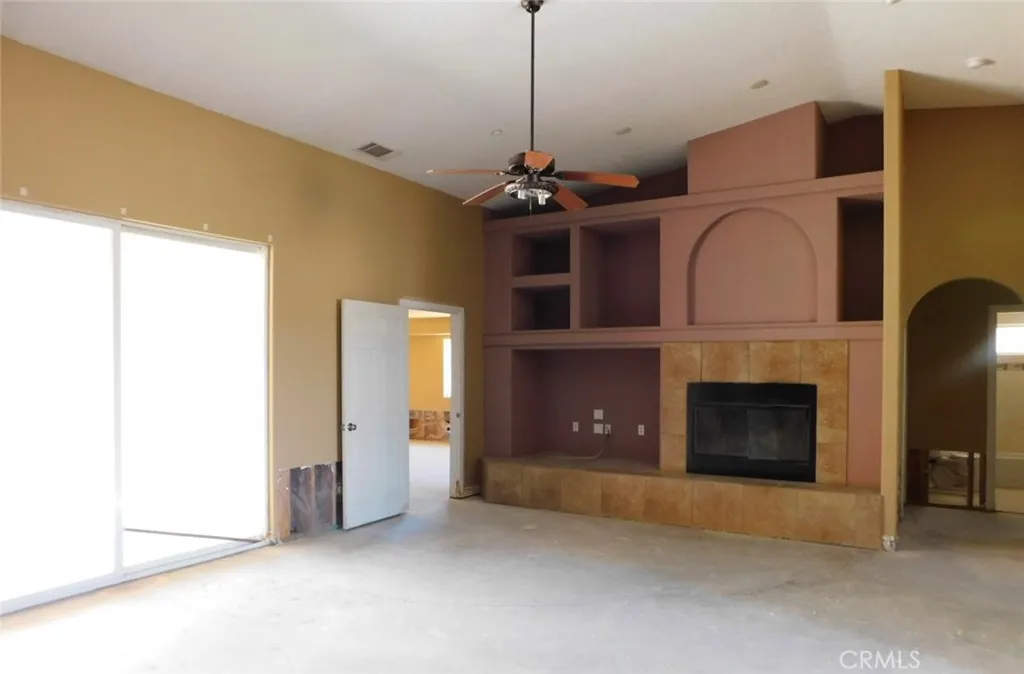 Additional image 3 of 1861 Calaveras Rd, Pinon Hills, CA 92372