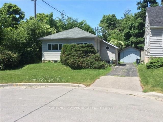 166 Maplehurst Avenue, Toronto, ON, M2N 3B9