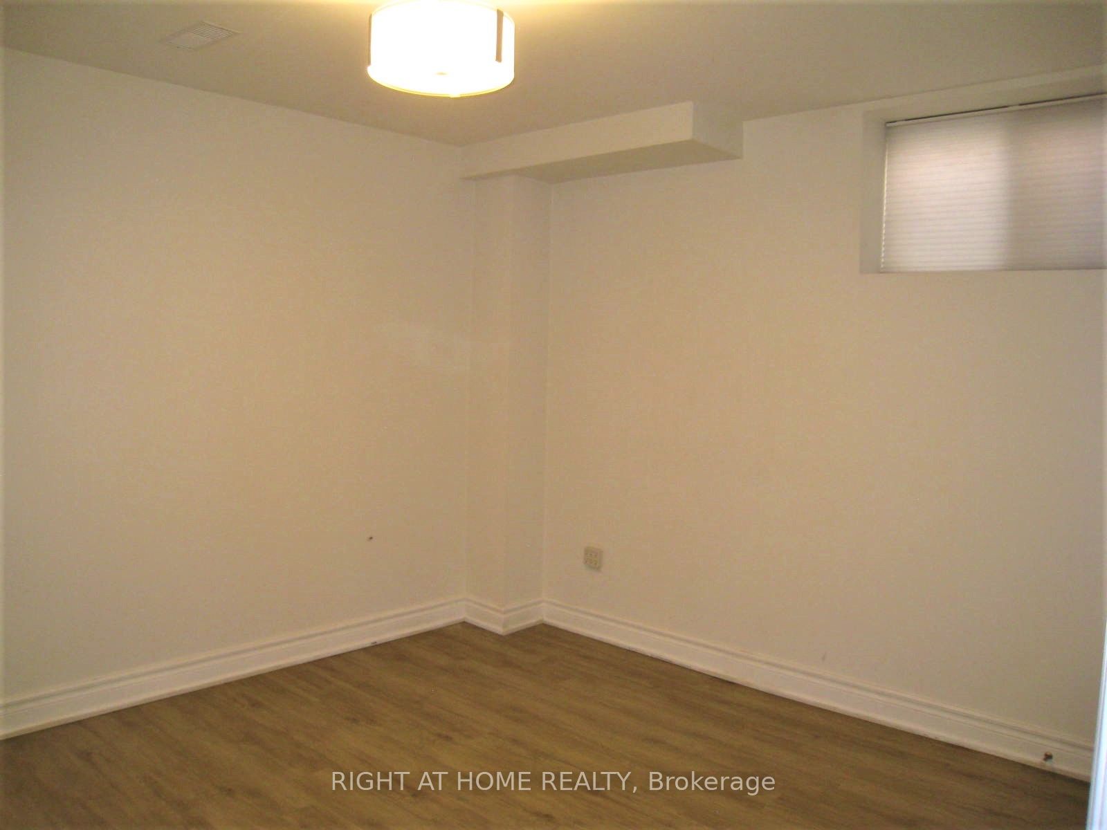 Additional image 4 of Basement-4757 Glasshill Grove, Mississauga, ON, L5M 7R5