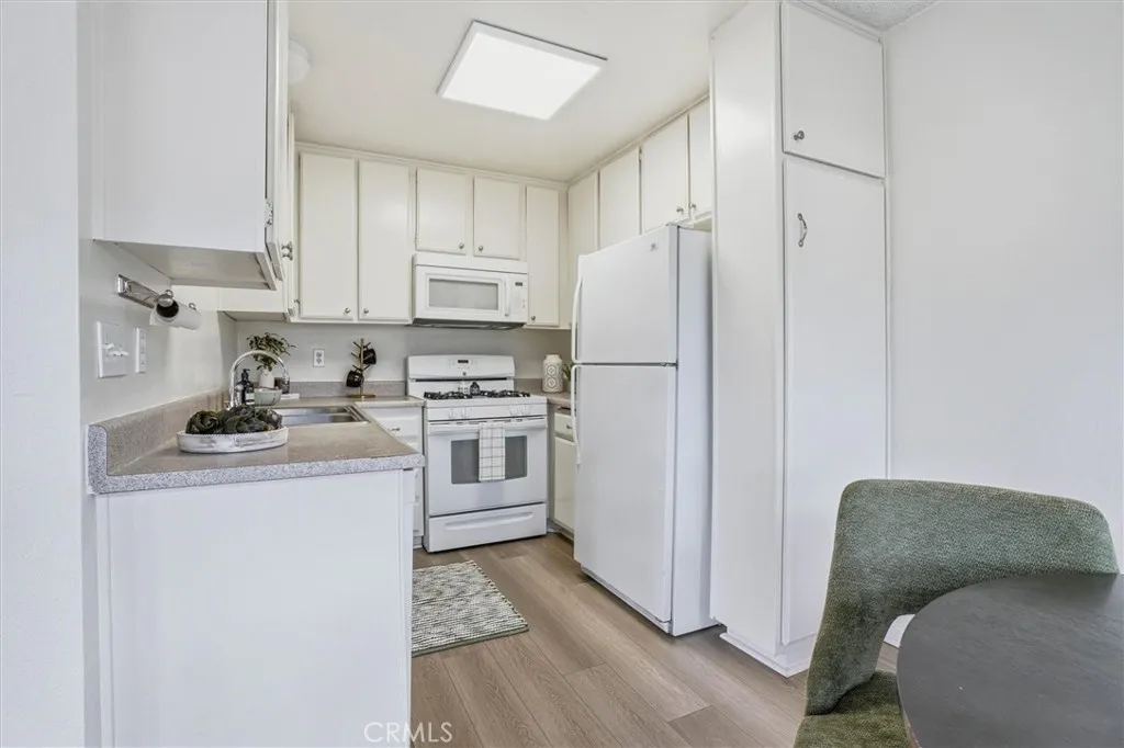 Additional image 9 of 1192 Sumner Pl Unit D, Santa Maria, CA 93455