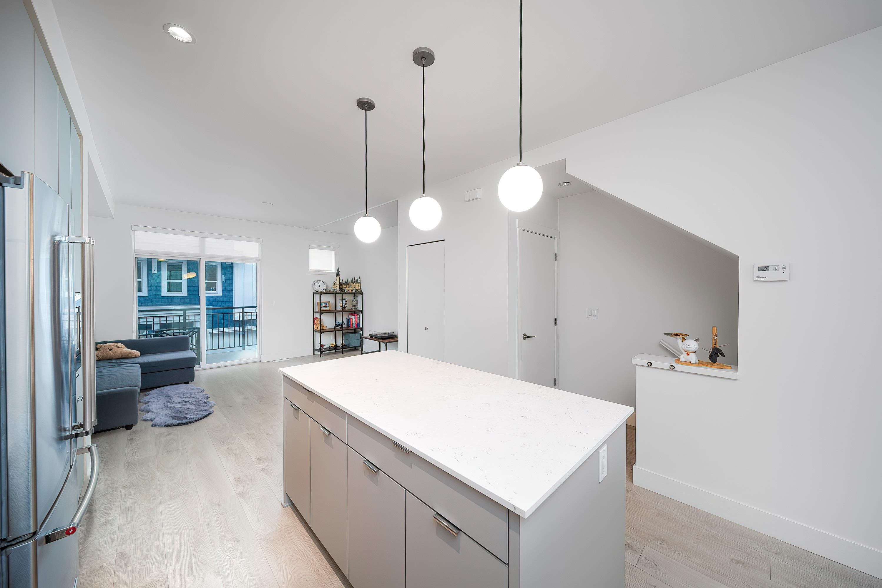 Additional image 6 of 76-16561 17a Avenue, Surrey, BC, V3Z 1J3