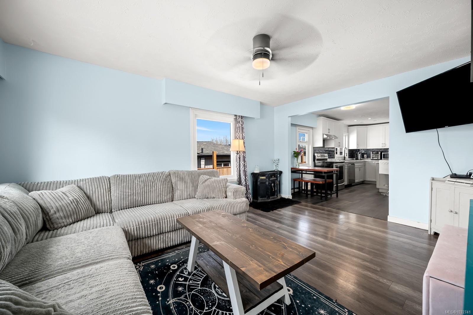 Additional image 2 of 961 Greenwood Street, Campbell River, BC, V9W 3C2