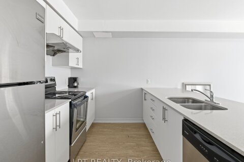 Additional image 8 of 4-244 Penetanguishene Road, Barrie, ON, L4M 7C2