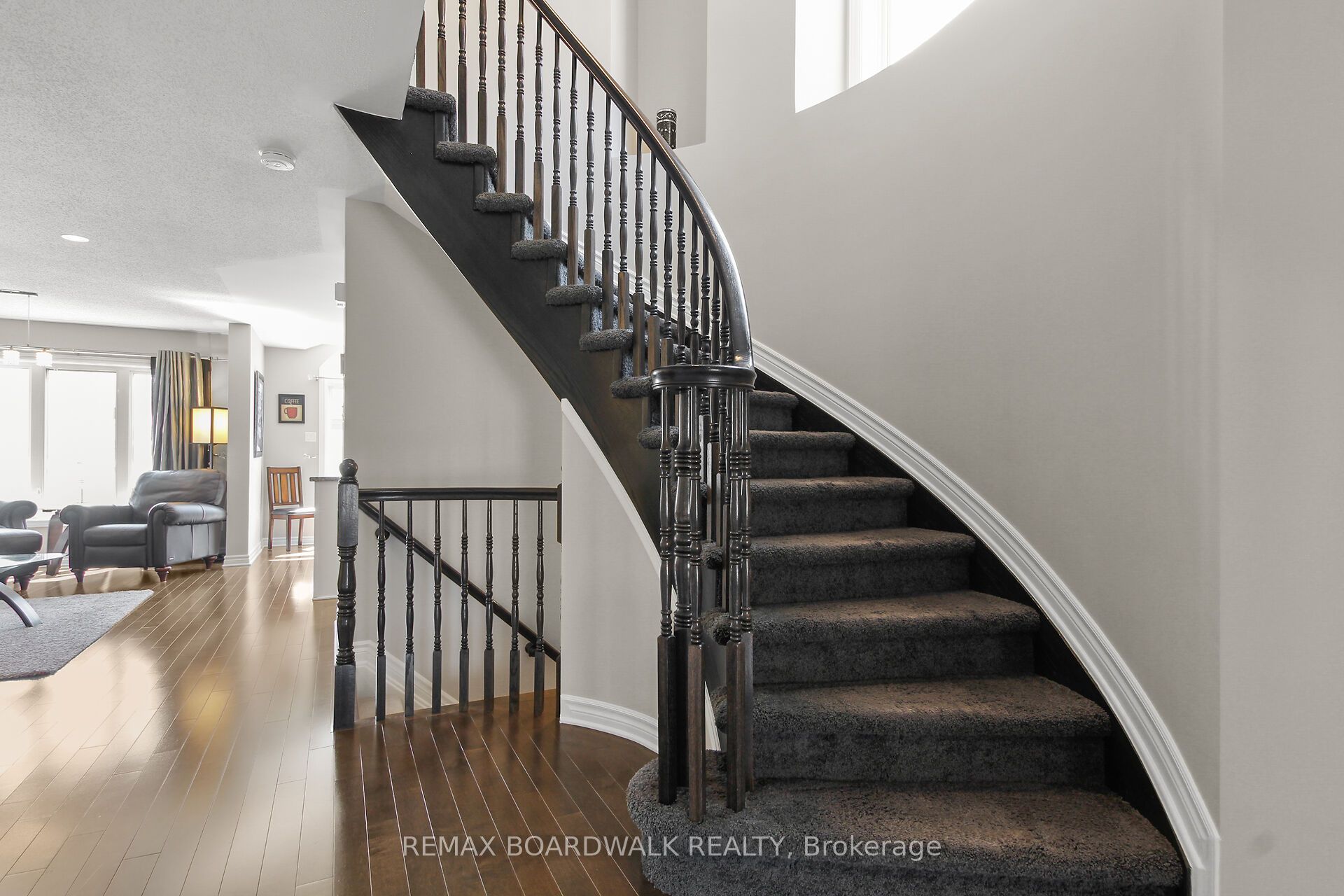 249 Garrity Crescent, Ottawa, ON, K2J 3T6 photo 4