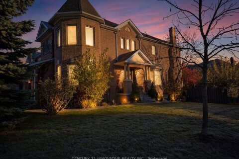 Additional image 8 of 255 Denise Circle, Newmarket, ON, L3X 2K1