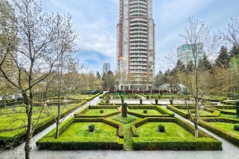 Additional image 8 of 301-7368 Sandborne Avenue, Burnaby, BC, V3N 5C5
