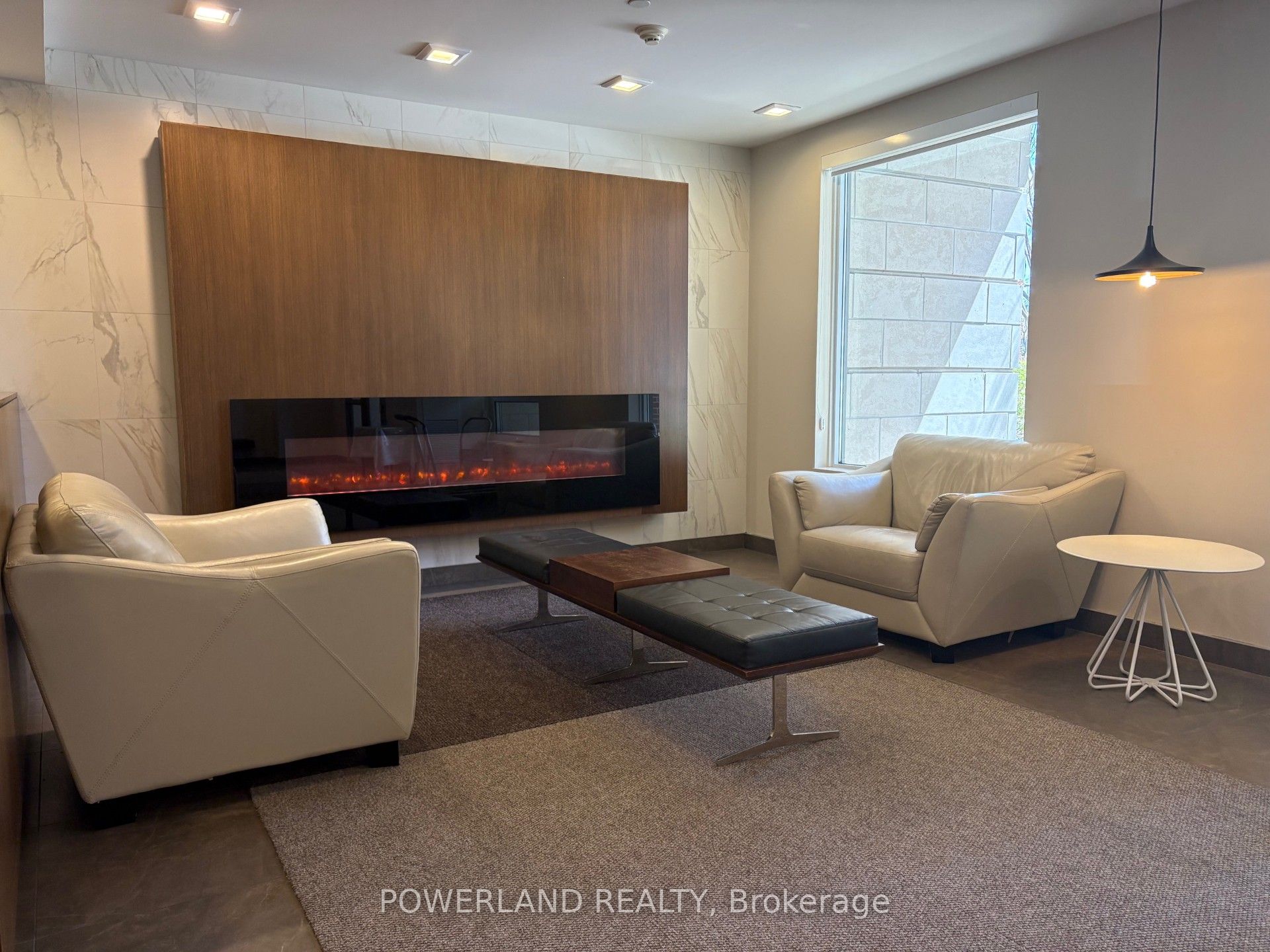 Additional image 2 of 616-8228 Birchmount Road, Markham, ON, L3R 1A6