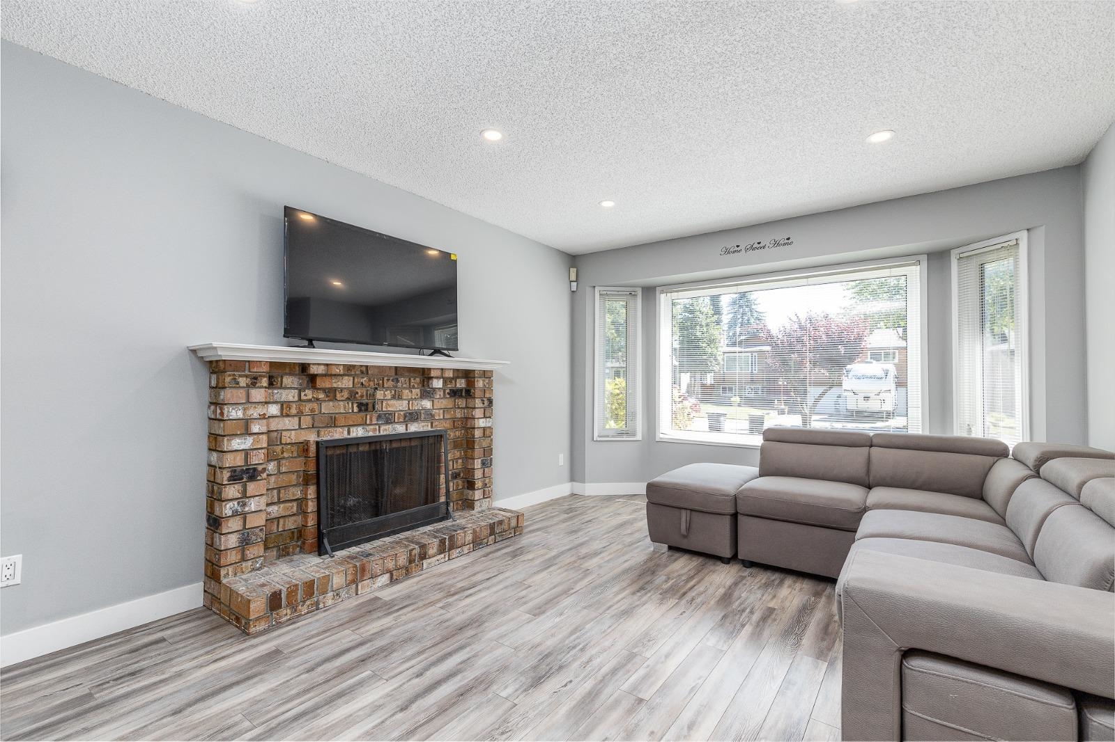 Additional image 6 of 9435 149a Street, Surrey, BC, V3R 7V6