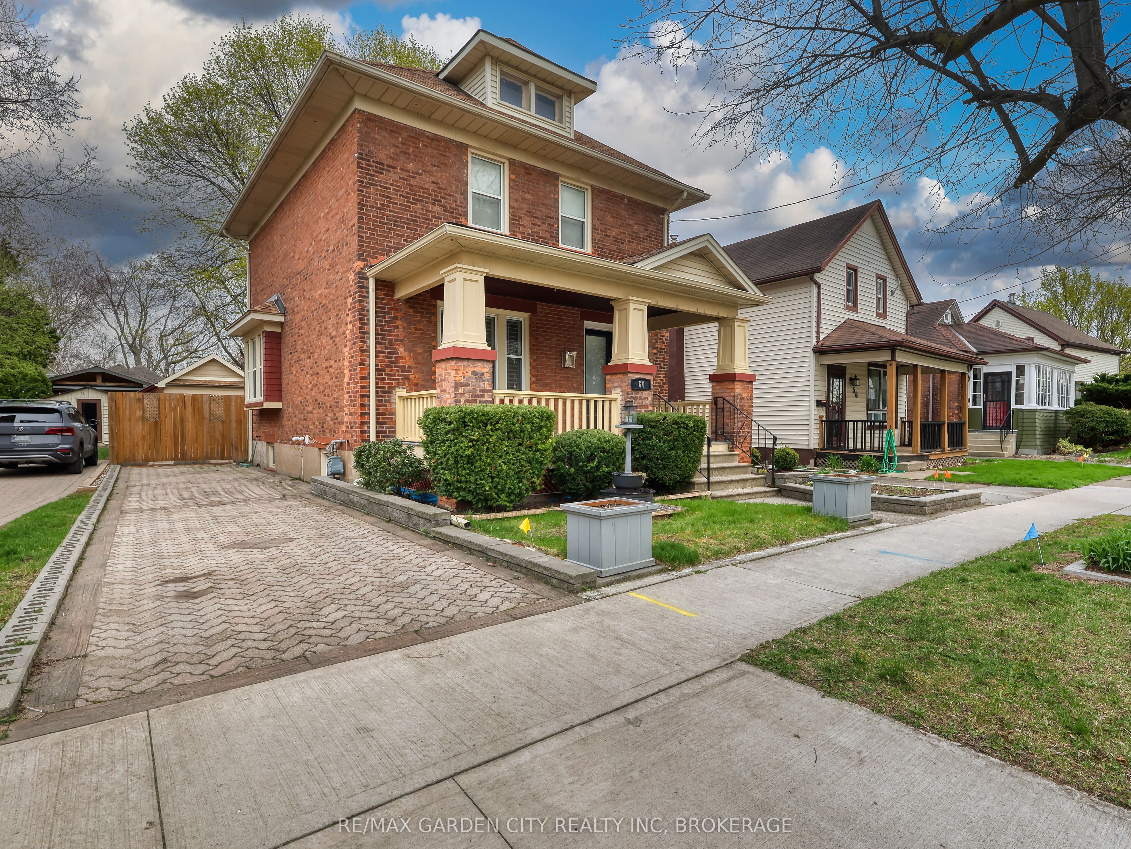 Additional image 2 of 60 Woodland Avenue, St. Catharines, ON, L2R 5A3
