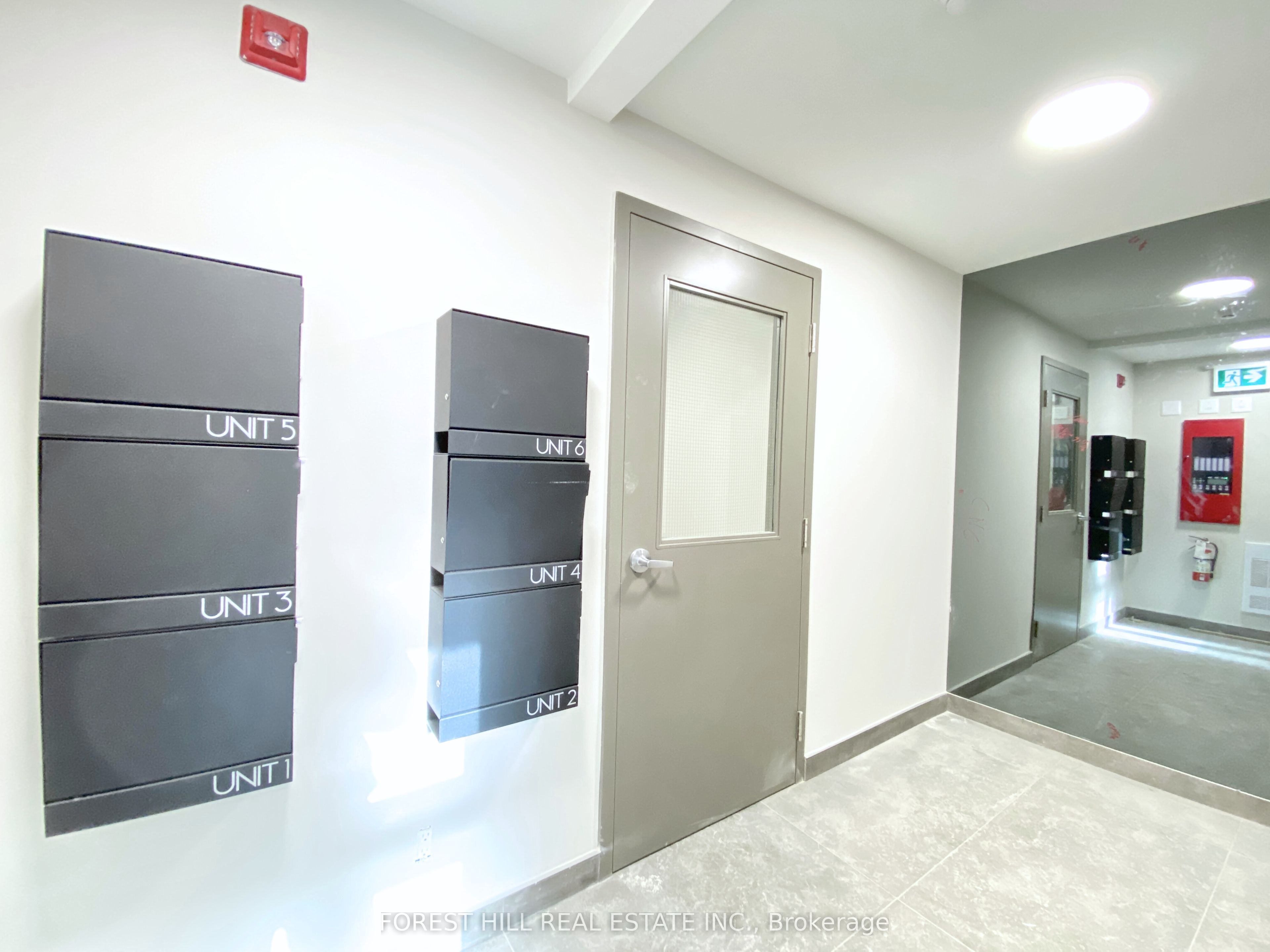 Additional image 6 of 3-3429 Yonge Street, Toronto, ON, M4N 2N1