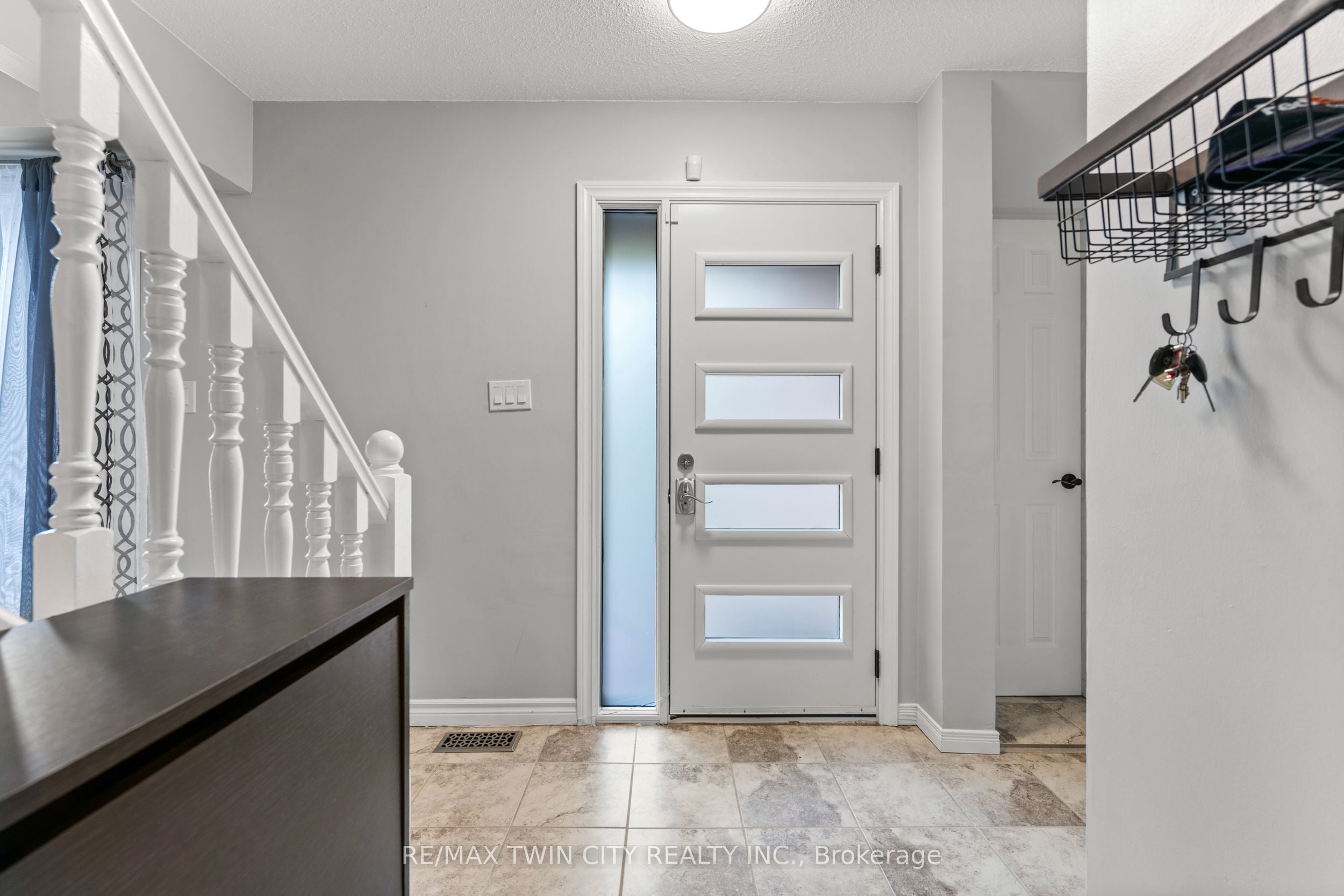 Additional image 4 of 36 Angela Crescent, Cambridge, ON, N1S 4B6