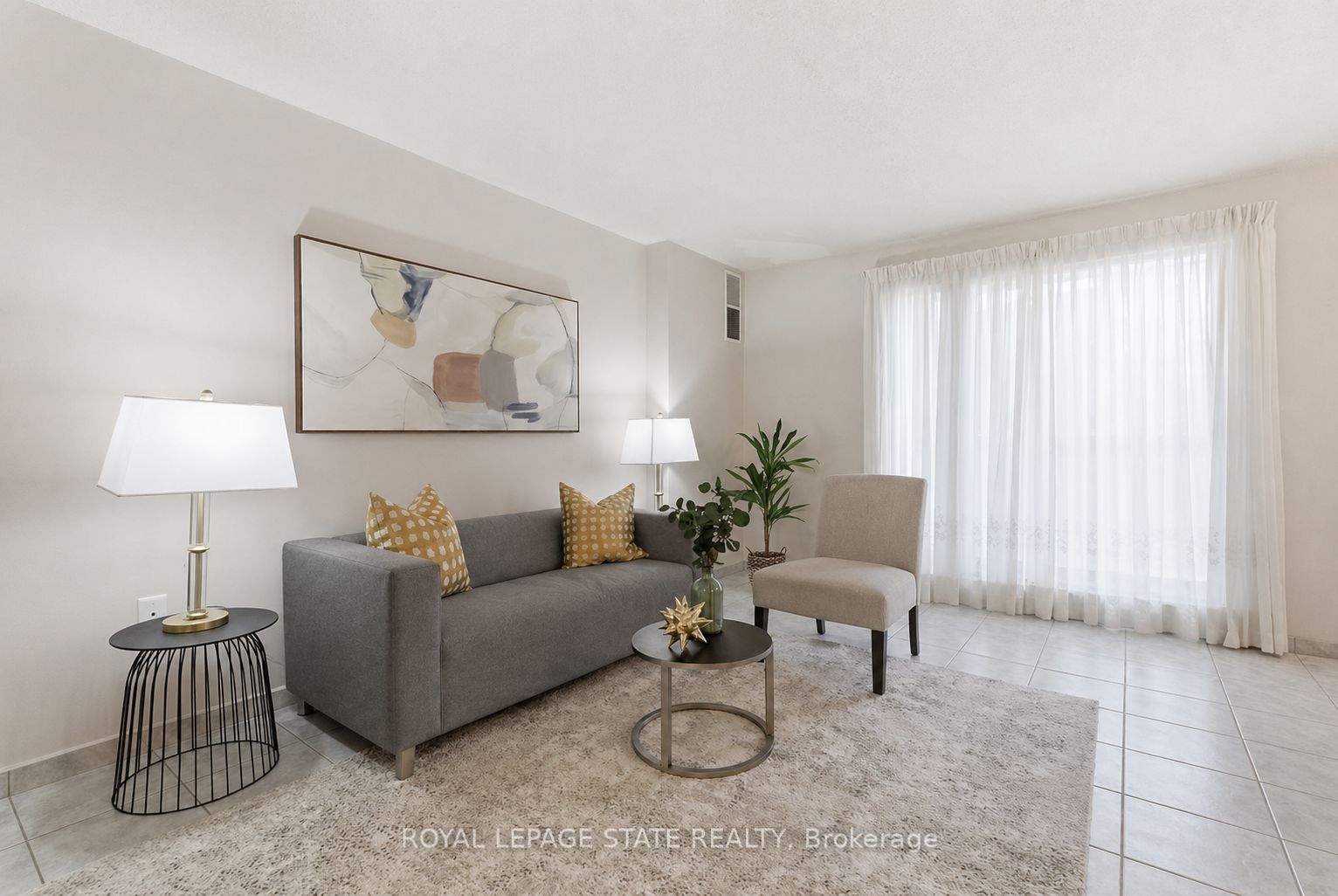 Additional image 4 of 302-966 Queenston Road, Hamilton, ON, L8G 1B7