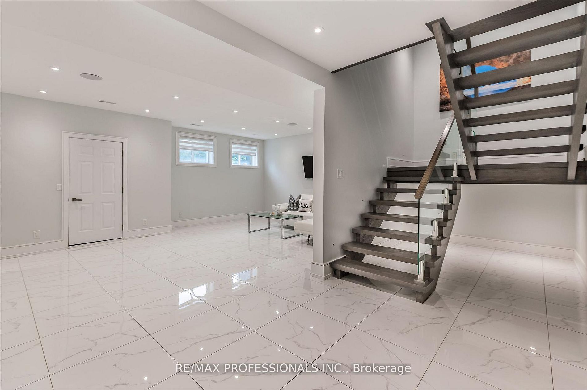 Additional image 5 of 4 Dunrobin Drive, Toronto, ON, M9B 2S9
