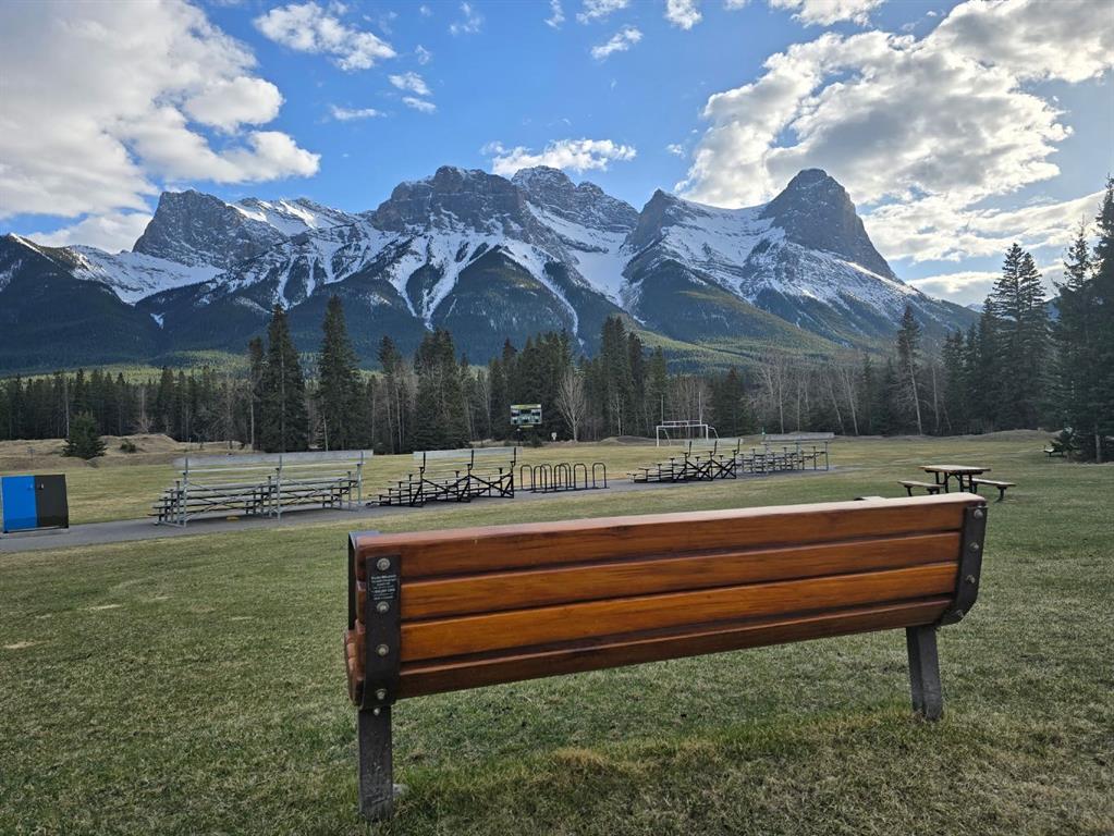 Additional image 6 of 538 1 Street, Canmore, AB, T1W 2L1