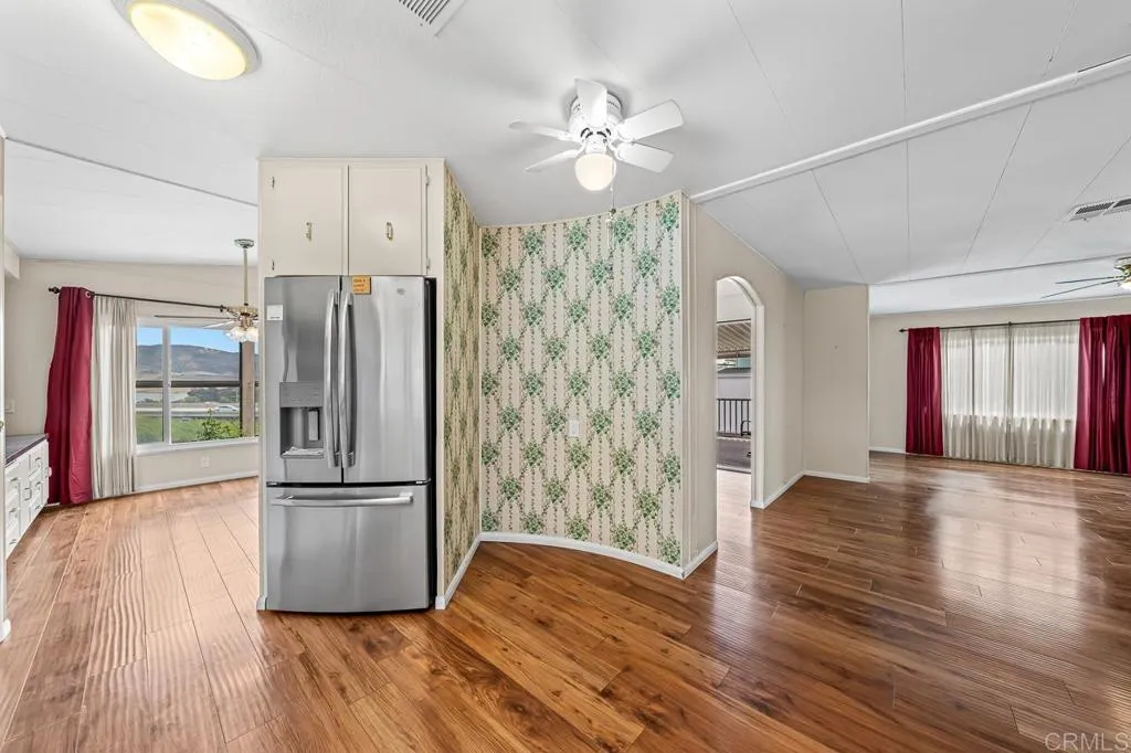 Additional image 10 of 275 S Worthington Street Unit 5, Spring Valley, CA 91977