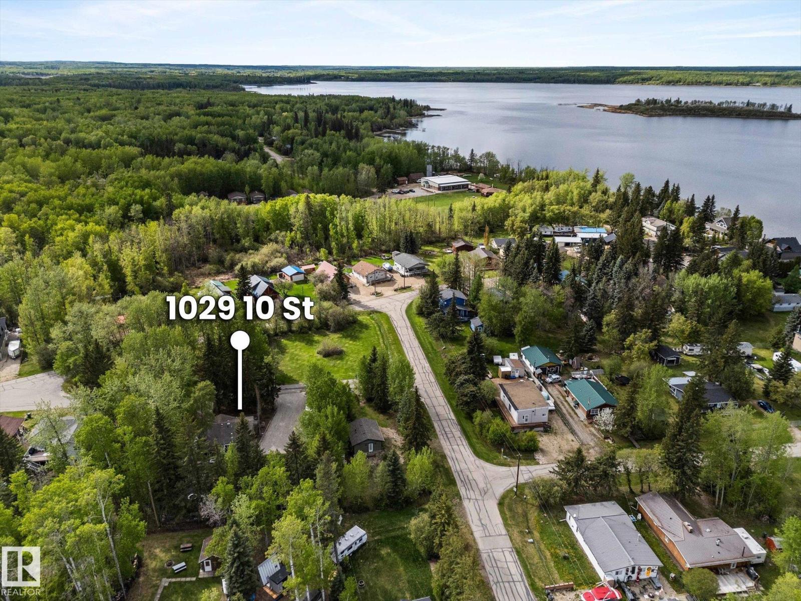 1028-1029 10 Street, Rural Lac Ste. Anne County, AB, T0E0A2