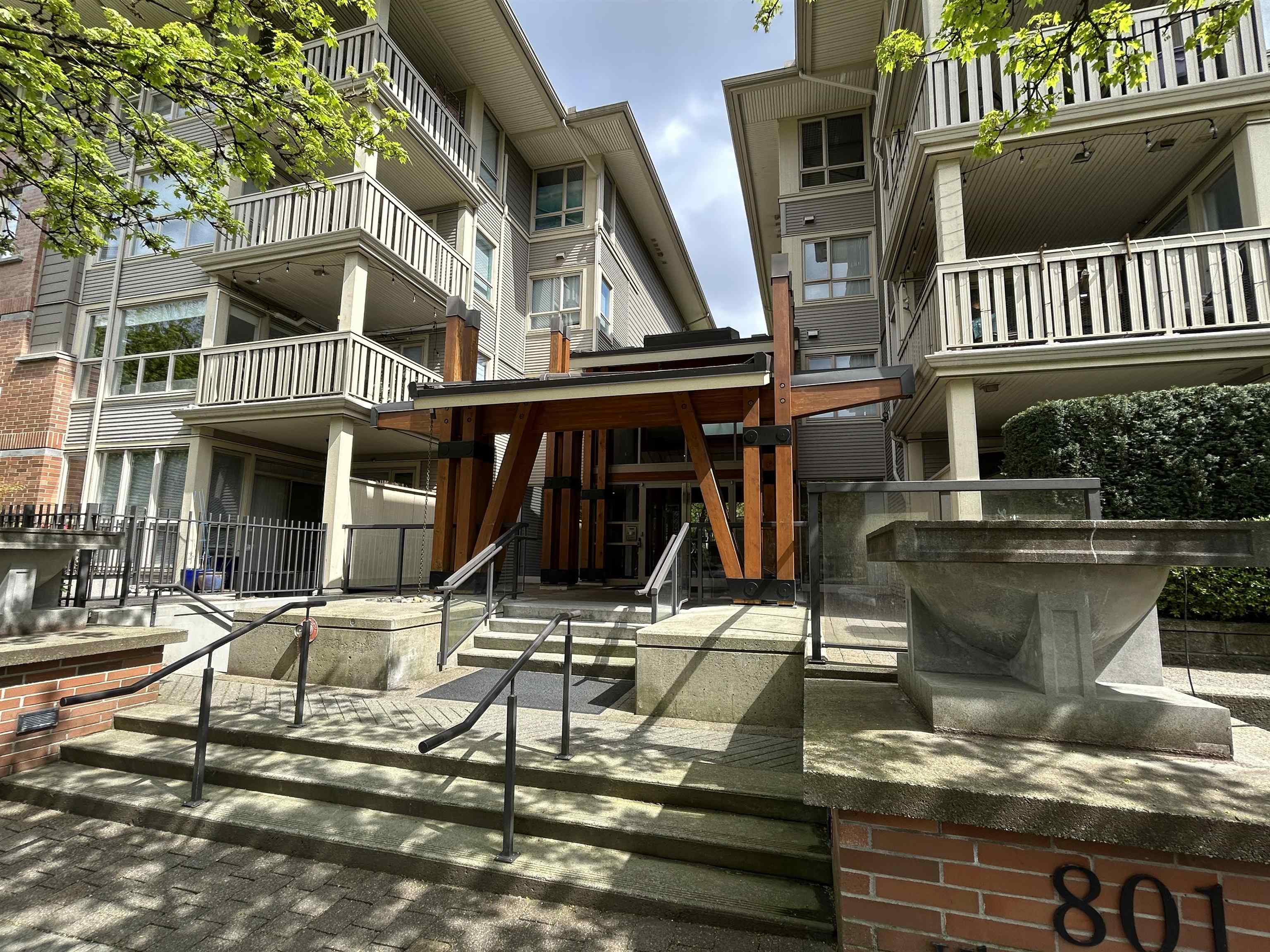 121-801 Klahanie Drive, Port Moody, BC, V3H 5K4