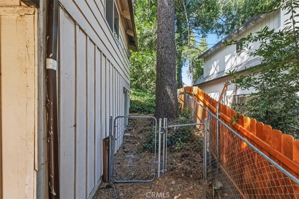 Additional image 56 of 768 Deer Trl, Crestline, CA 92325