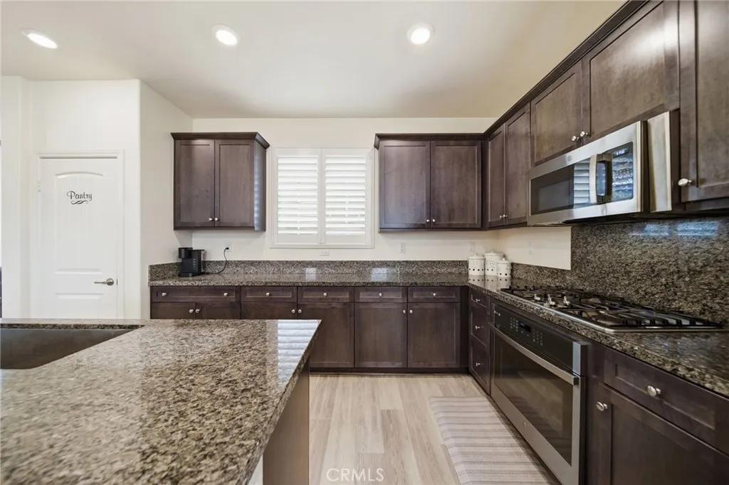 Additional image 10 of 16756 Petrus Ln, Fontana, CA 92336