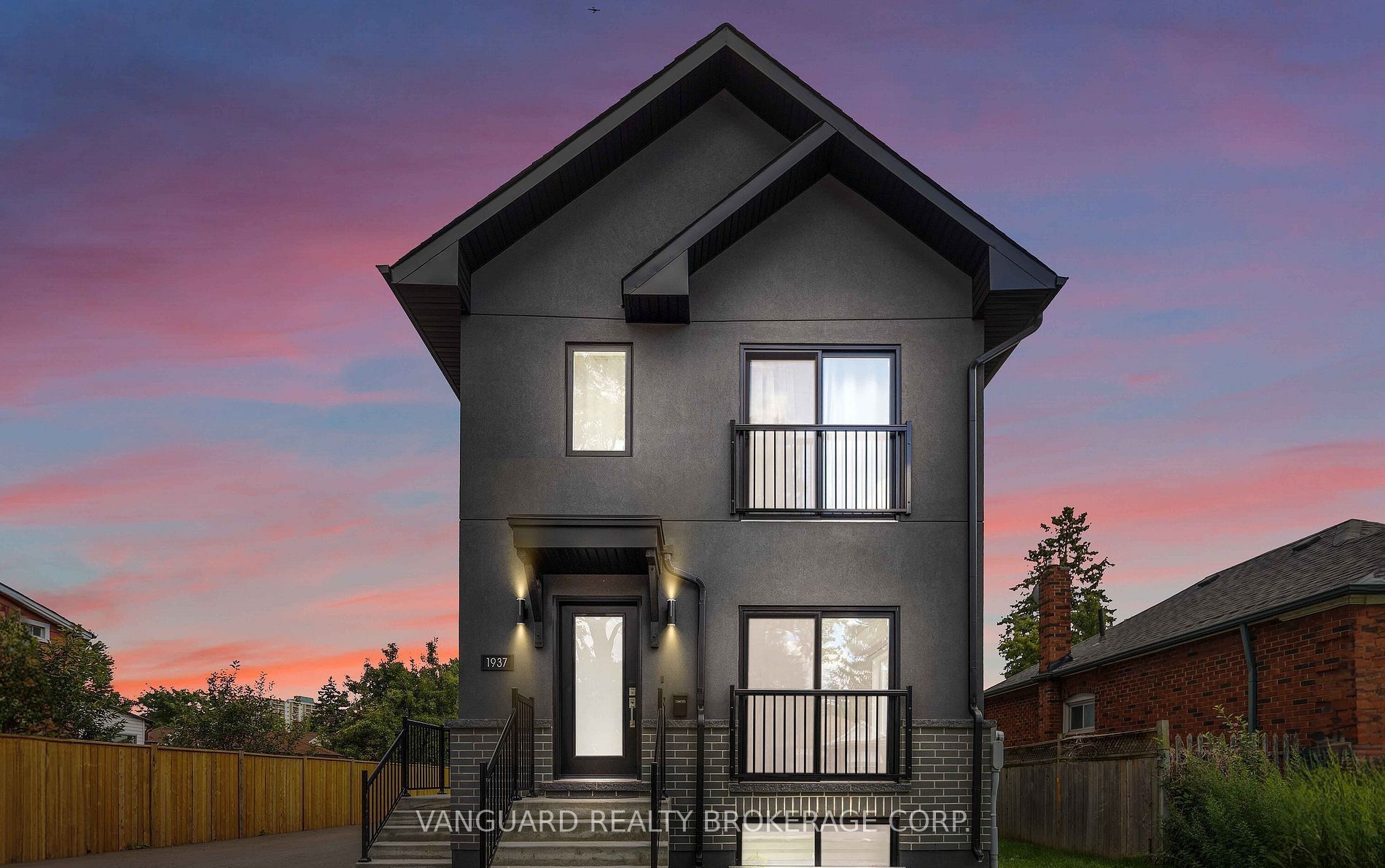 Additional image 4 of 1937 Lawrence Avenue W, Toronto, ON, M9N 1G8
