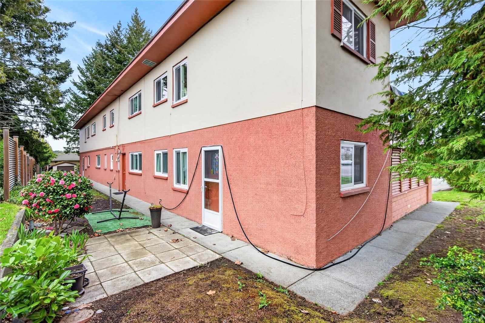 Additional image 5 of 575 14th Street, Courtenay, BC, V9N 1W4