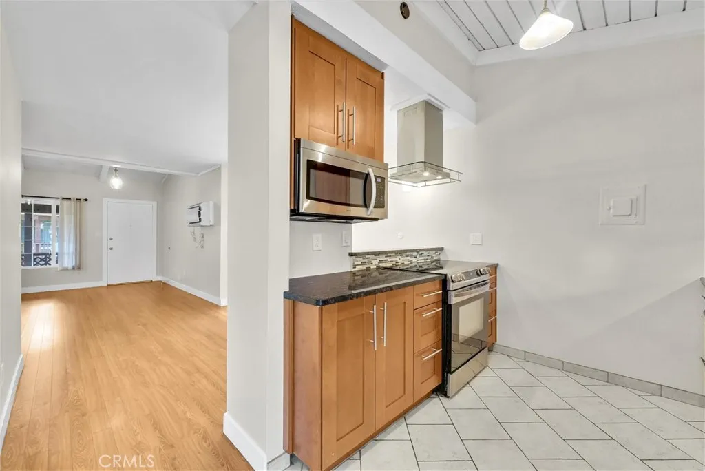 Additional image 9 of 1010 W Macarthur Boulevard Unit 118, Santa Ana, CA 92707