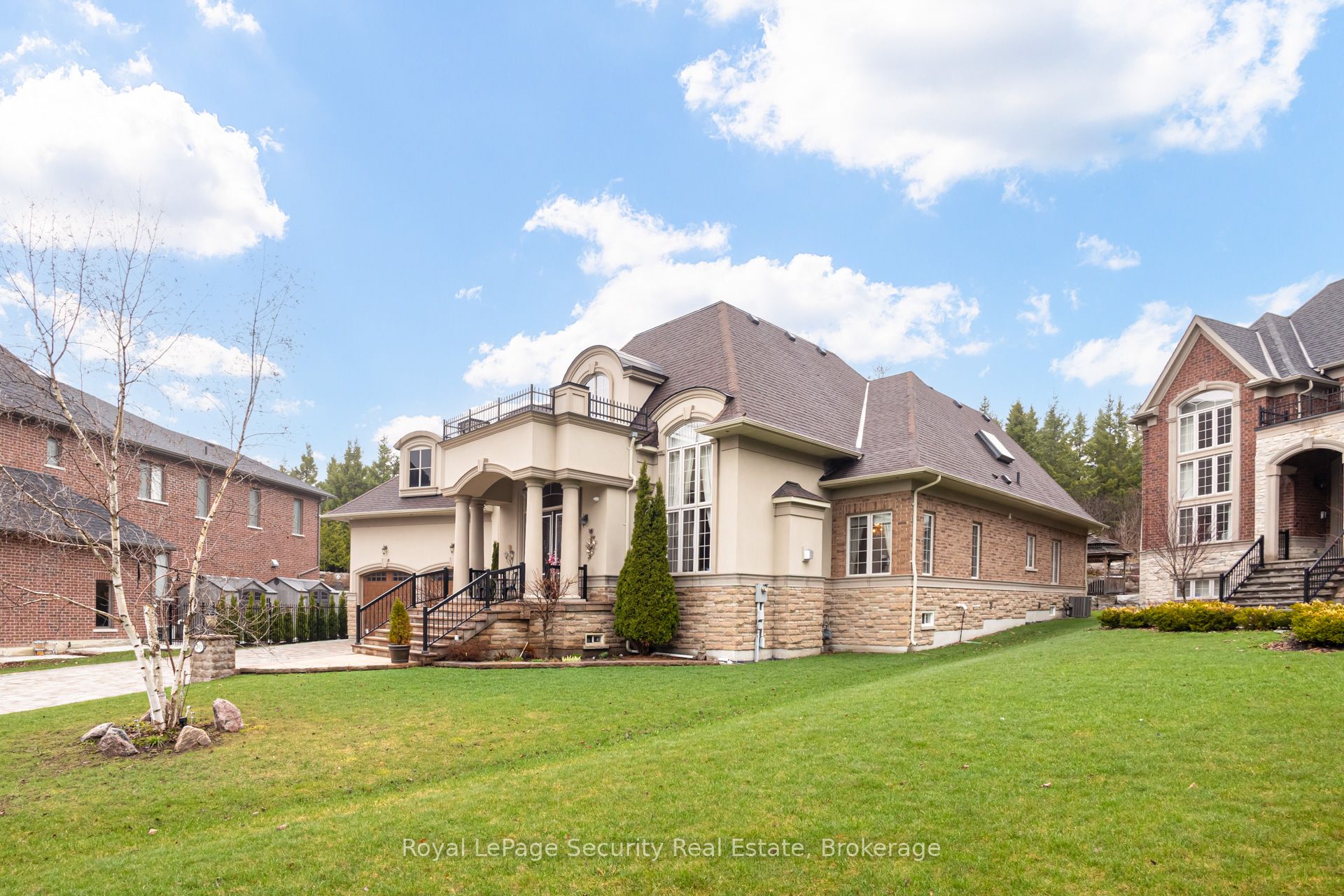 Additional image 3 of 20 Aubrietia Court, Richmond Hill, ON, L4E 2R3