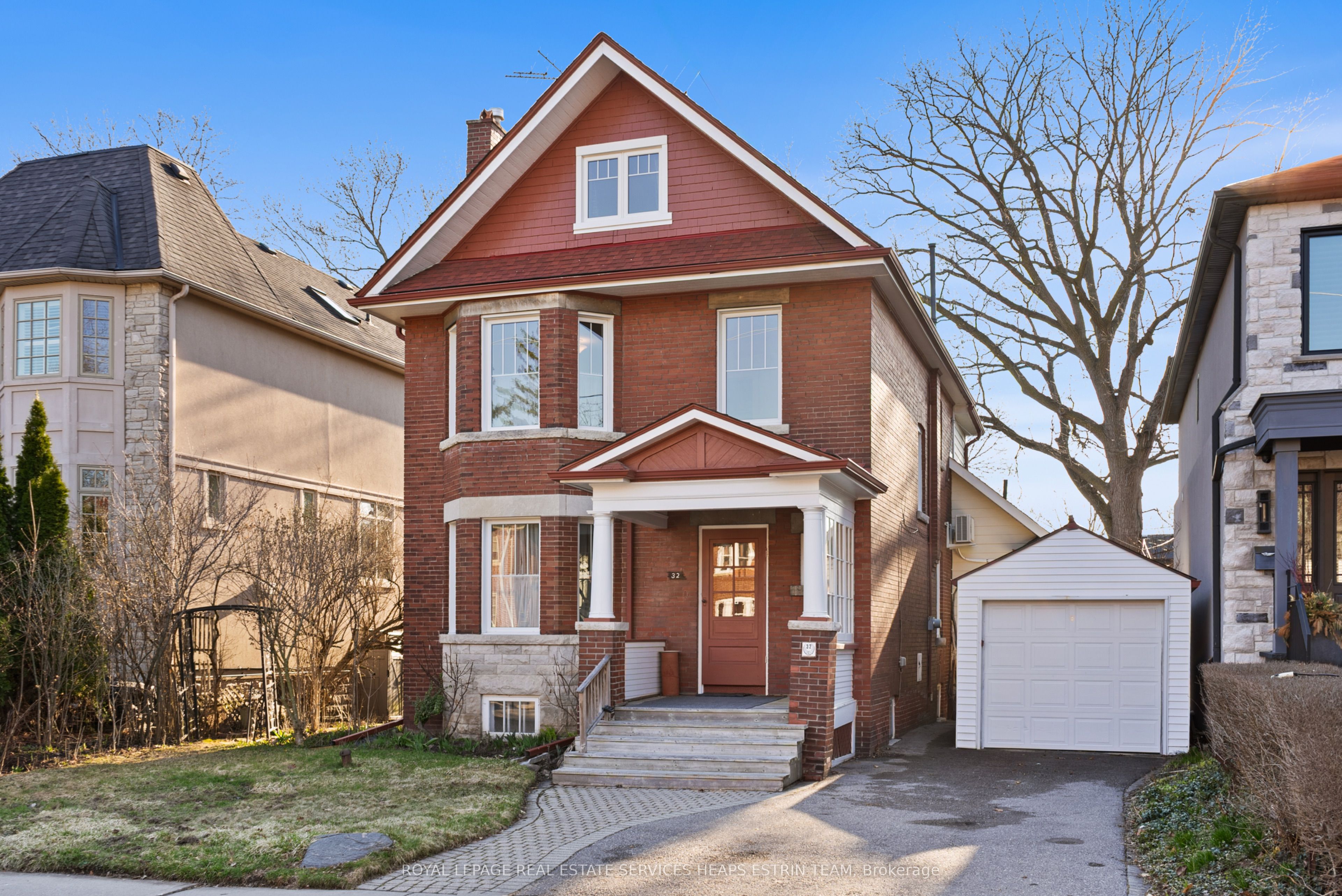 32 Belcourt Road, Toronto, ON, M4S 2T9