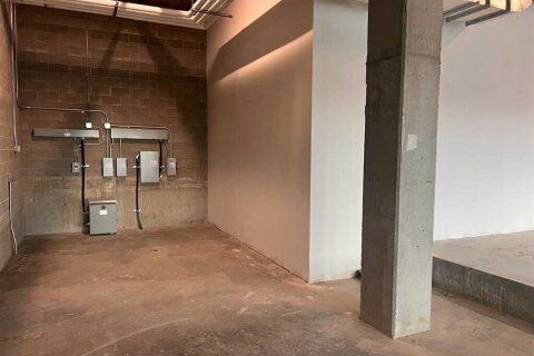 Additional image 8 of 1065 Na'a Drive SW, Calgary, AB, T3J 6J1