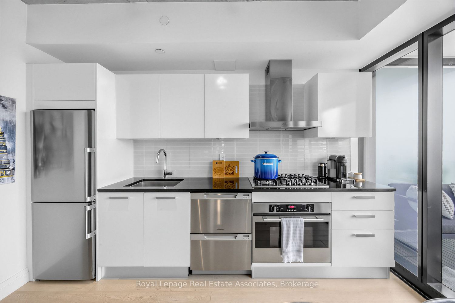 Additional image 6 of 3102-224 King Street W, Toronto, ON, M5H 0A6