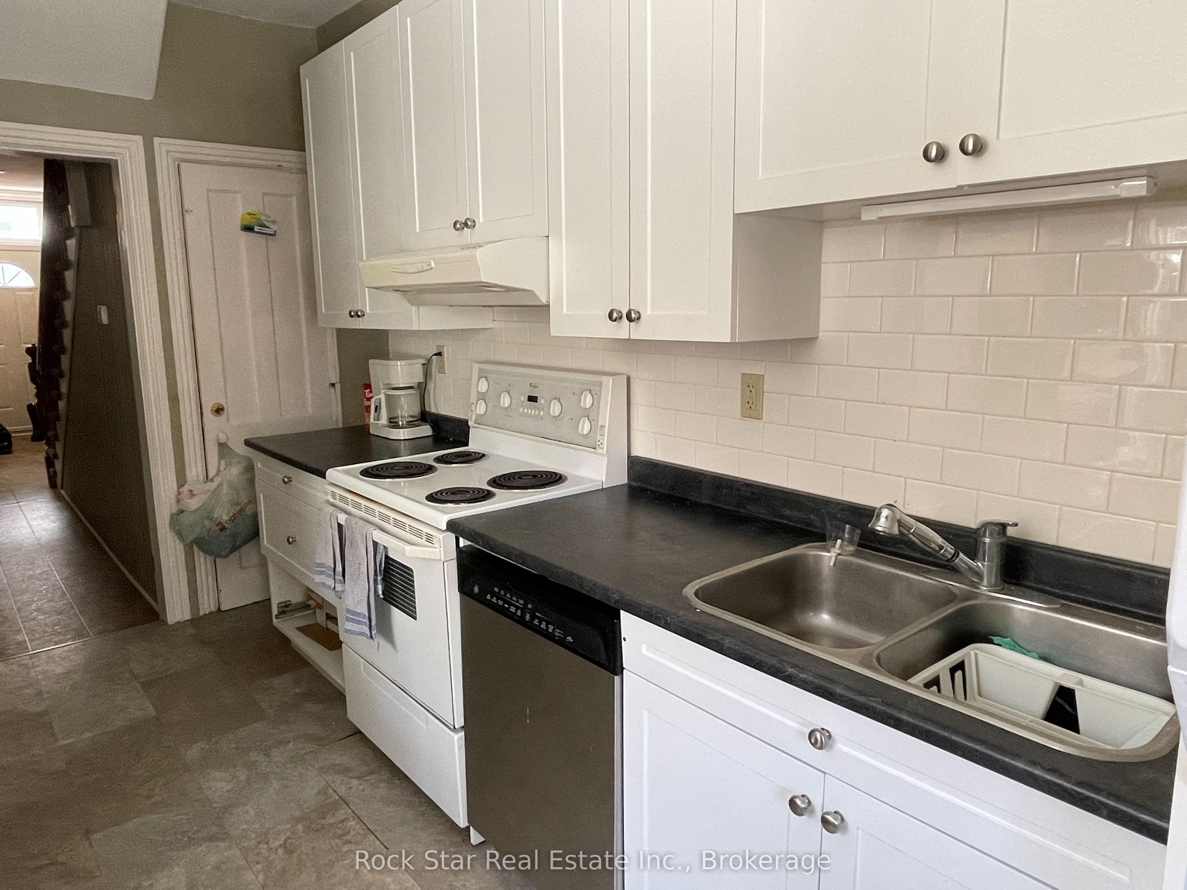 Additional image 3 of 213 Colborne Street, Kingston, ON, K7K 1E4