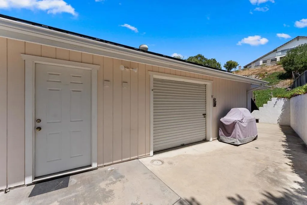 7640 Calle Madero, Carlsbad, CA 92009