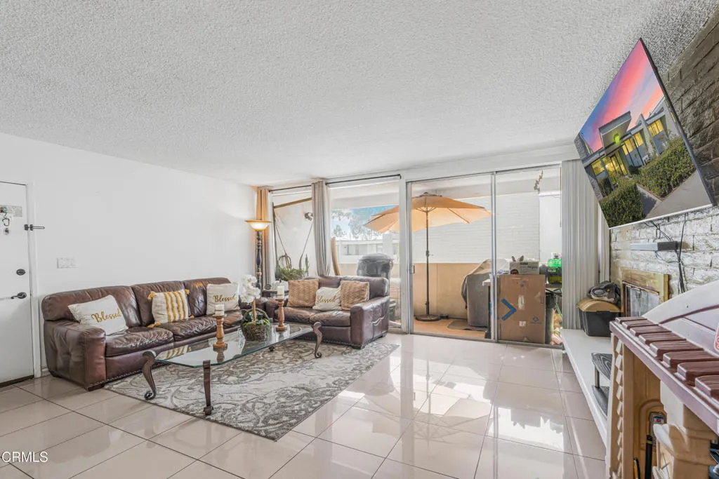 Additional image 8 of 1331 Edgewood Way, Oxnard, CA 93030