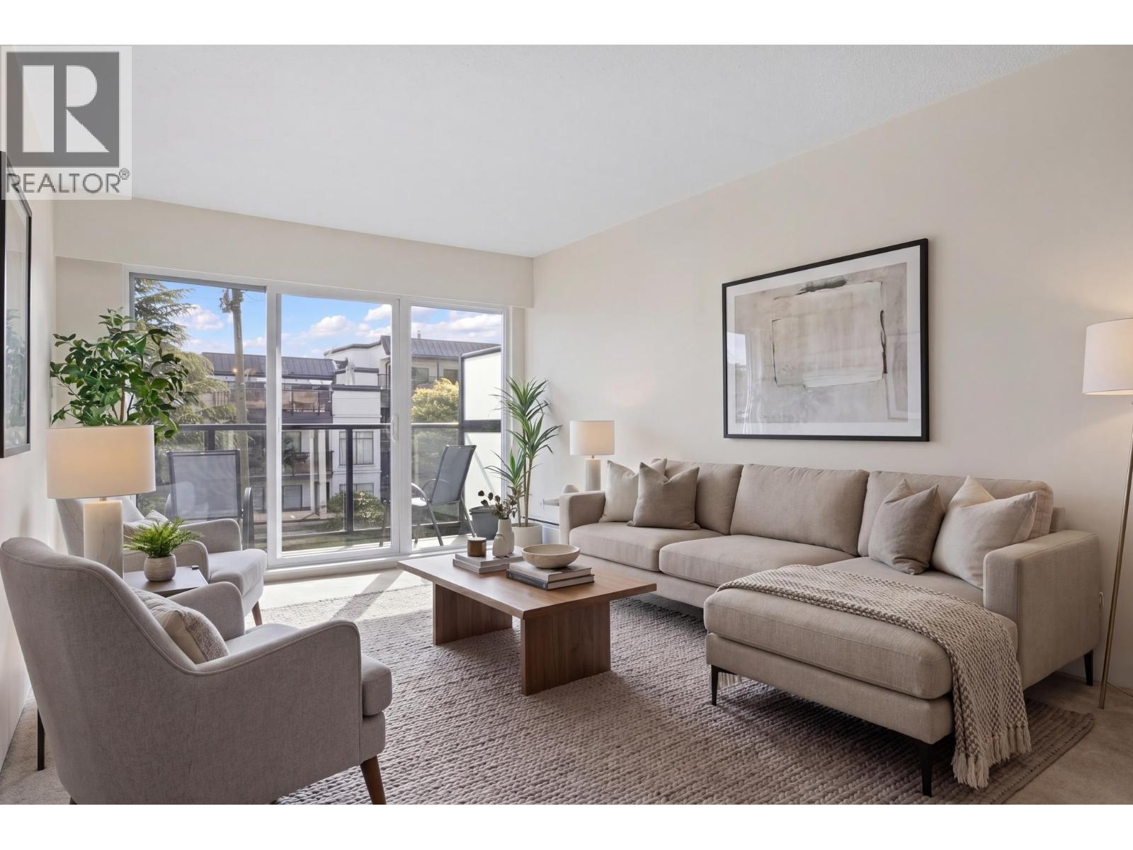 Additional image 4 of 10-2223 Prince Edward Street, Vancouver, BC, V5T 4K6