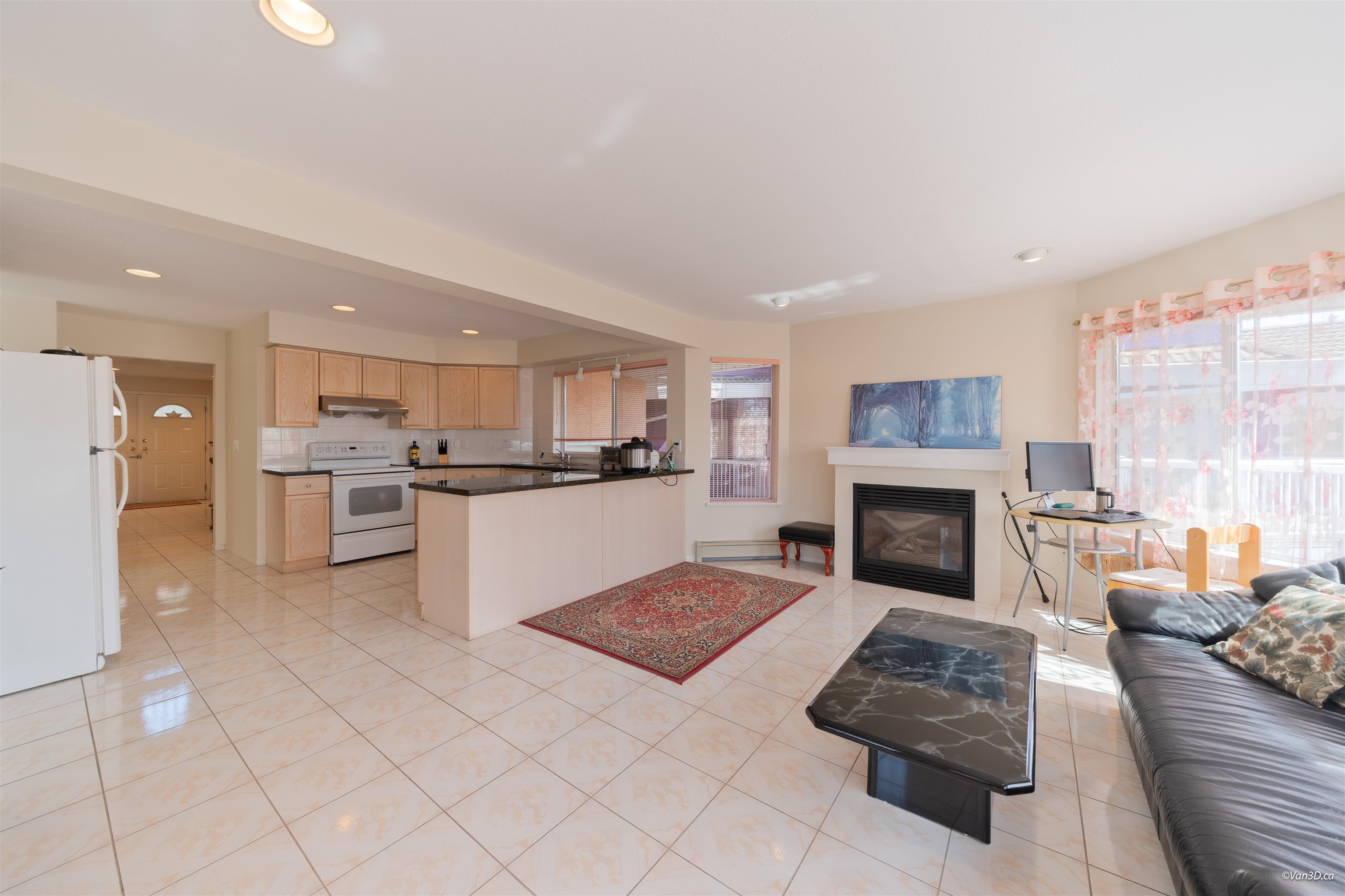 Additional image 5 of 6758 Kitchener Street, Burnaby, BC, V5B 2J9