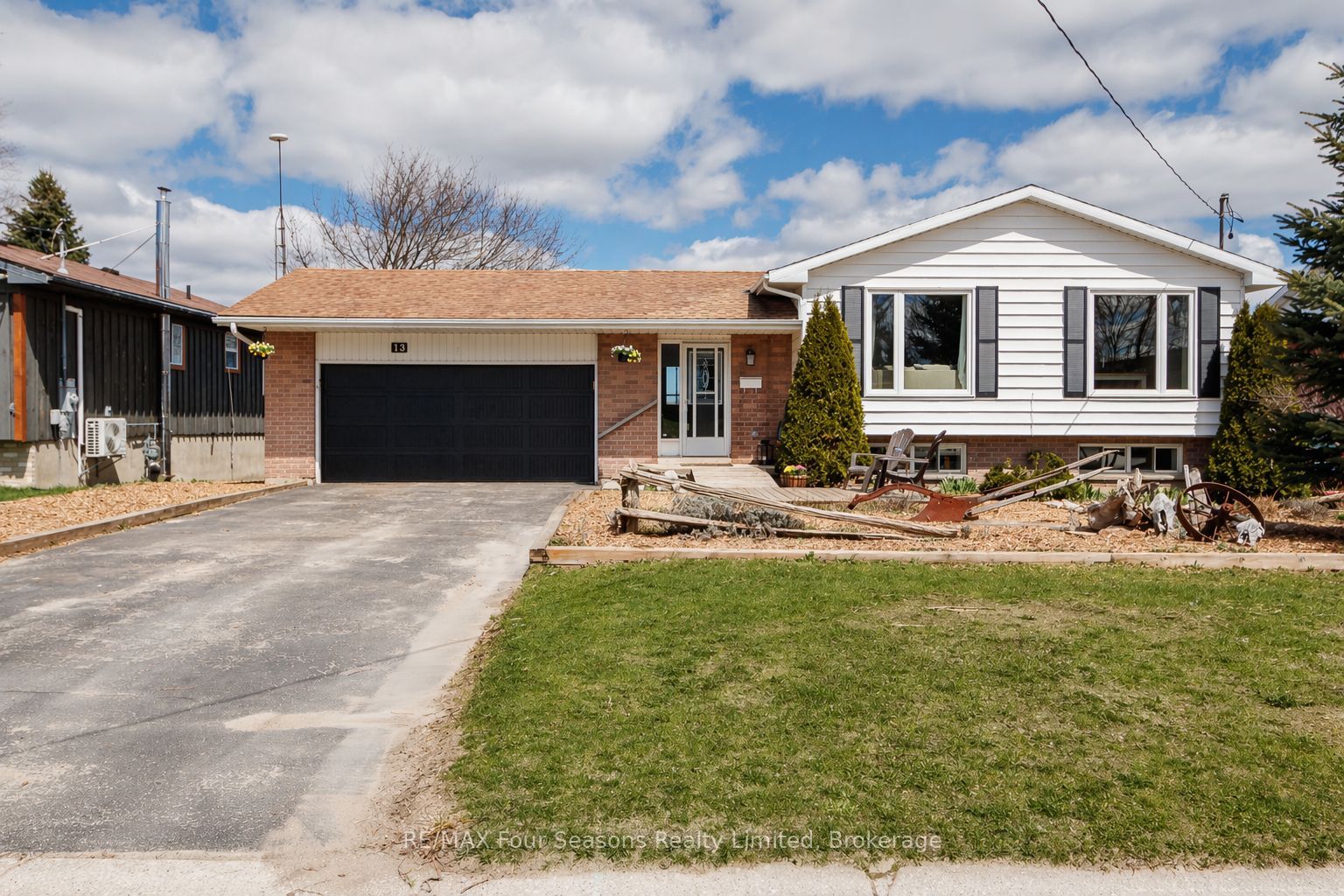 13 Clugston Drive, Grey Highlands, ON, N0C 1H0