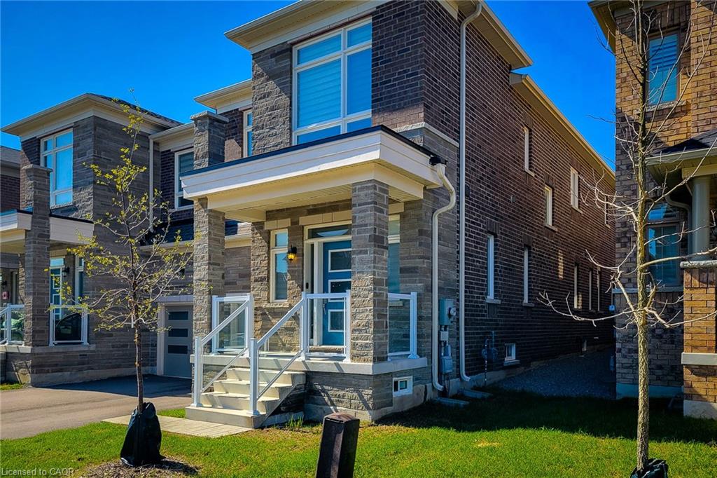 11 Holcomb Terrace, Hamilton, ON, L8B 1Z1 photo 2