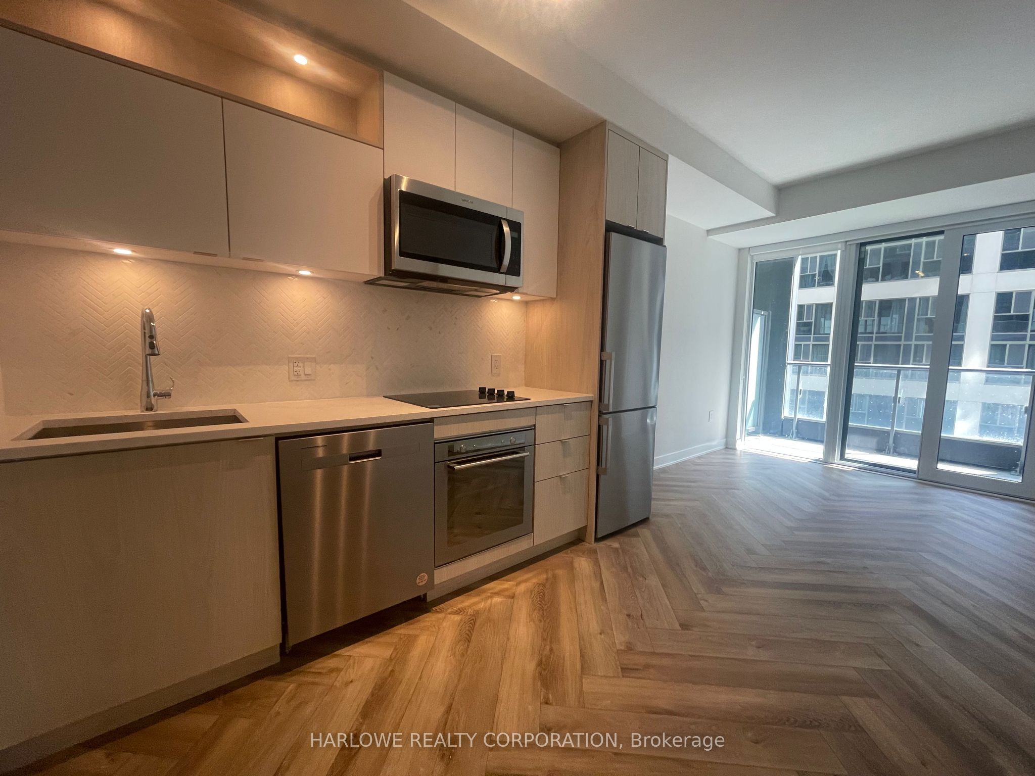 Additional image 3 of 340 SE-60 Princess Street, Toronto, ON, M5A 2C7