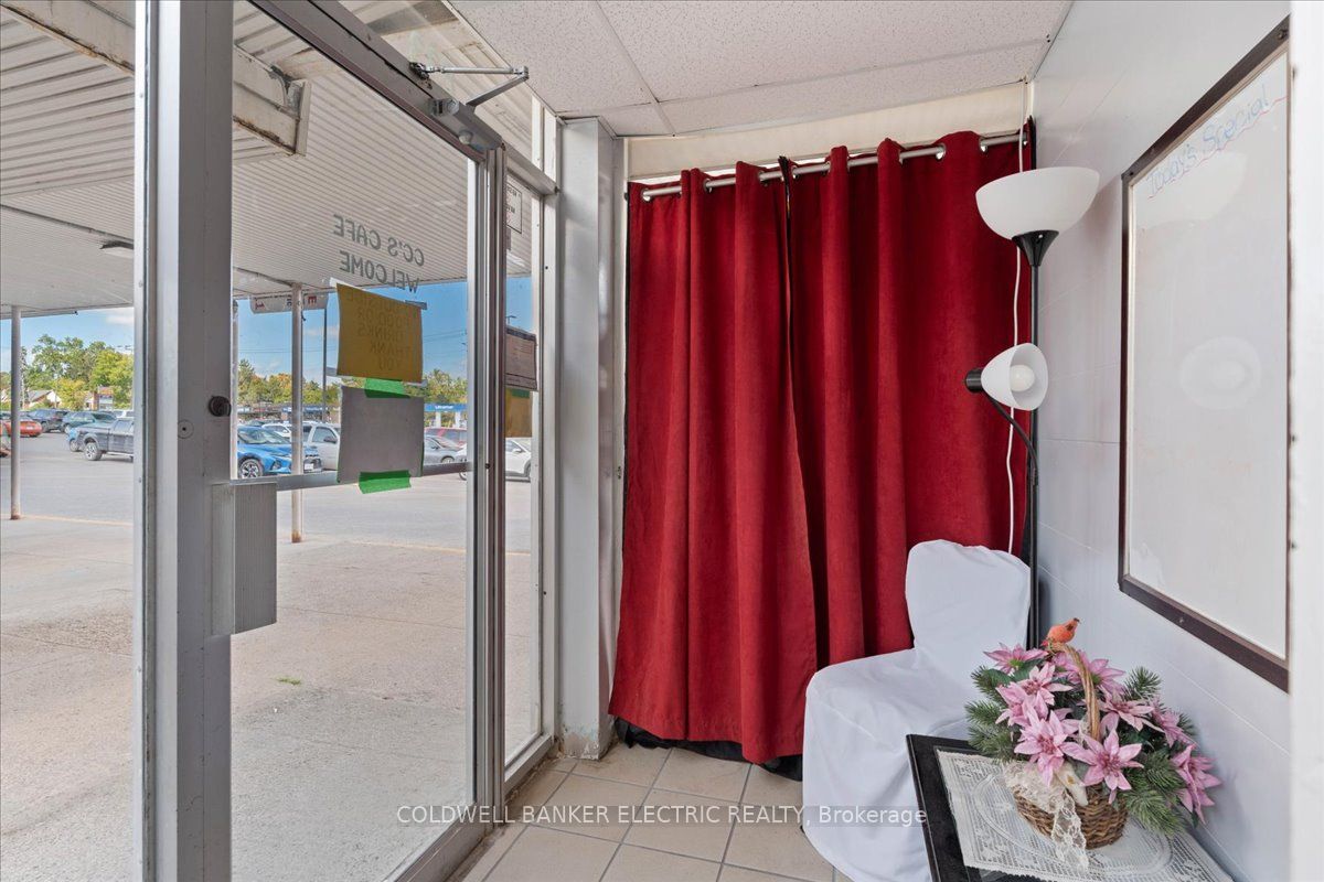 Additional image 6 of Unit #10-833 Chemong Road, Peterborough, ON, K9H 5Z5